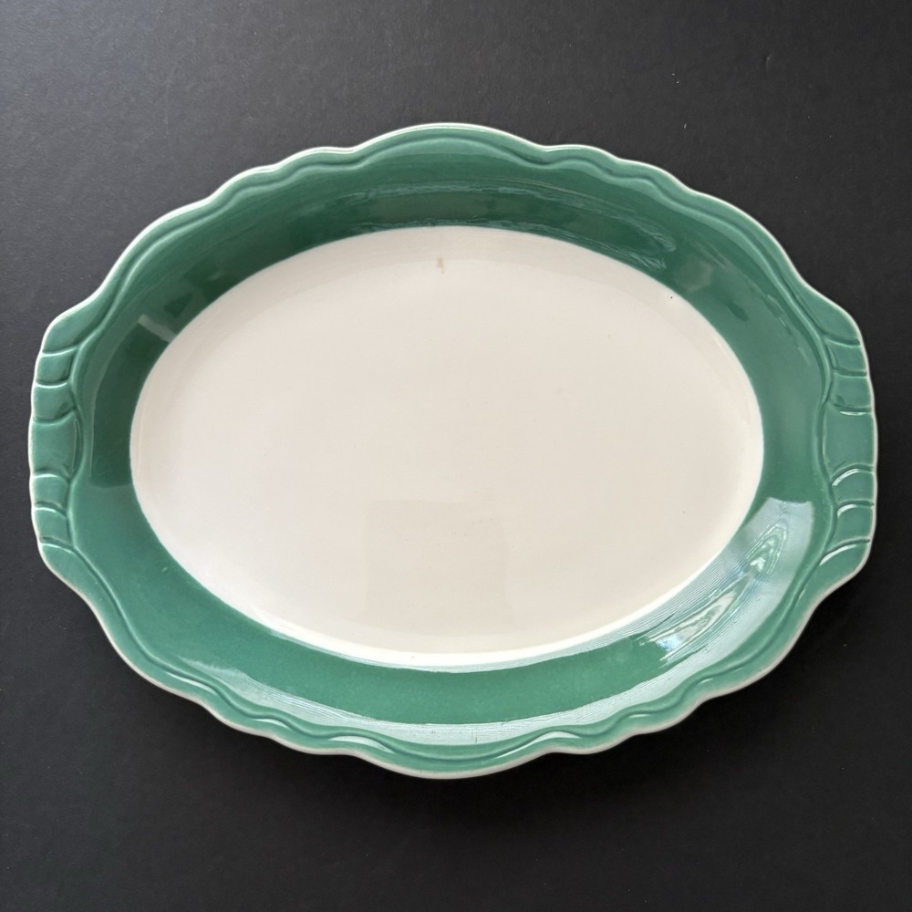 Vintage Homer Laughlin Restaurant Ware Oval Green Scalloped Edge Platter 9.75"